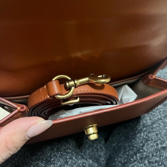 ❌SOLD❌ Coach Kip crossbody - Picture 8 of 8